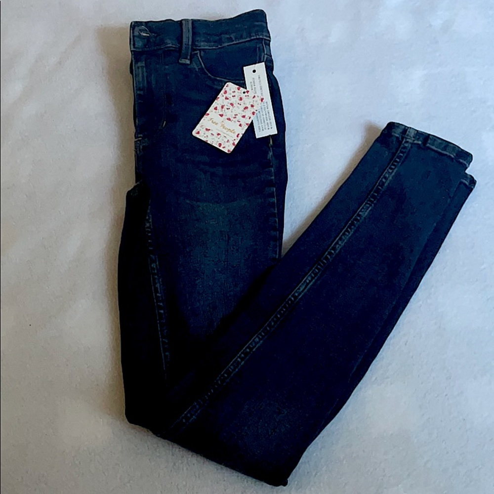 FREE PEOPLE dark denim skinny jeans